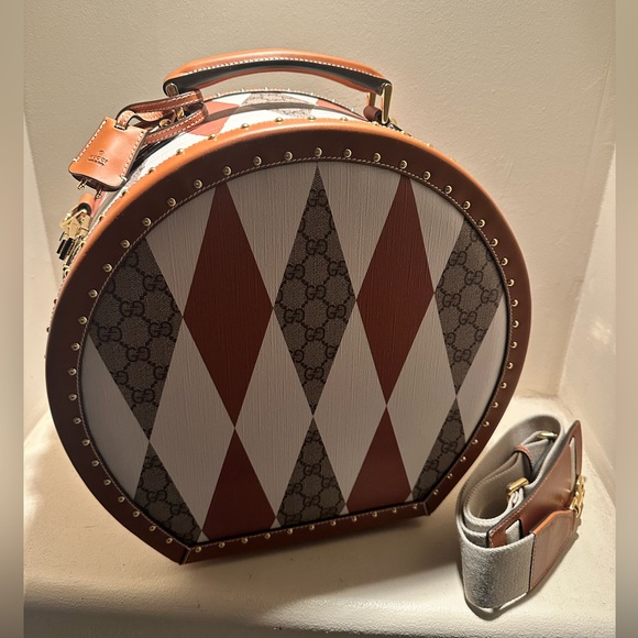 GUCCI Exclusive Rhombus Print Leather Hard Side Travel Hat Box🤎🦄 NEW! - Picture 9 of 16